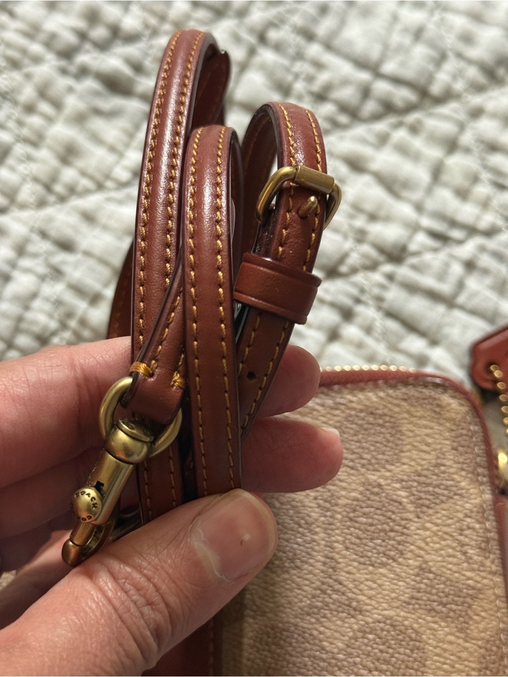 Coach Kira Crossbody bag LIKE NEW - Picture 6 of 14